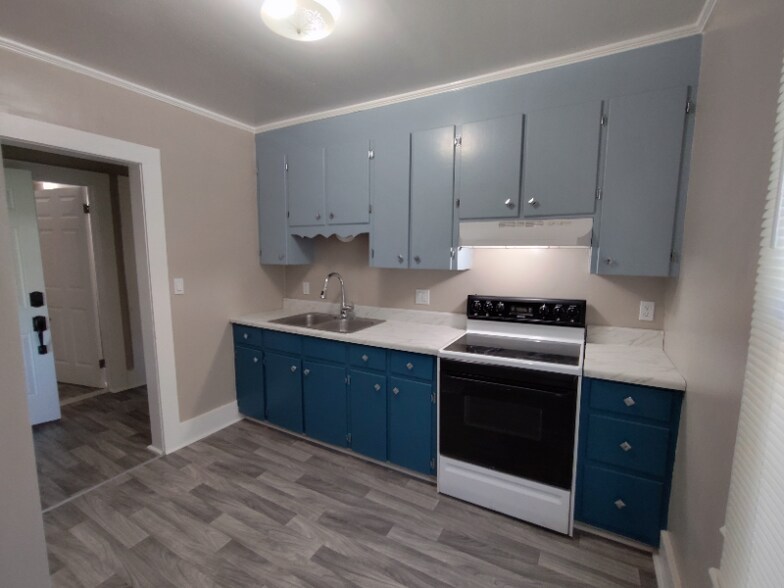 Building Photo - 2509 Washington Ave