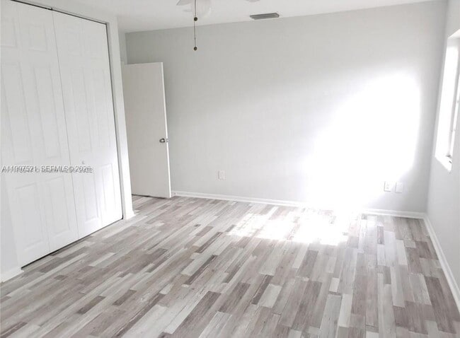 Building Photo - 3040 SW 77th Ct