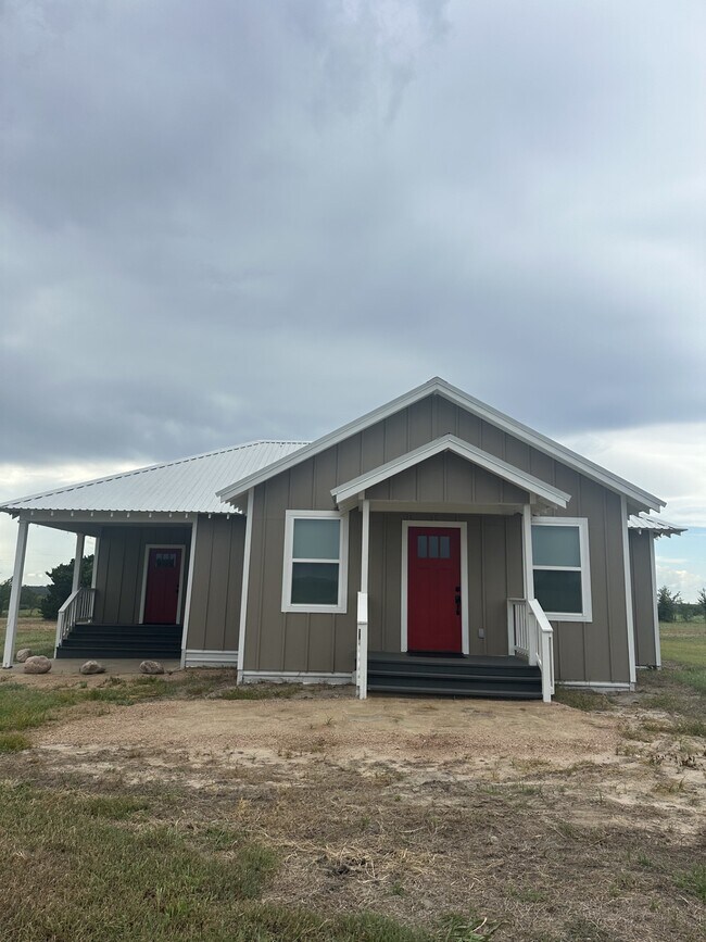 Building Photo - 12201 Emshoff Rd