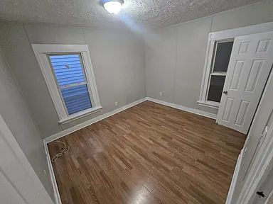 Building Photo - 187 Wolcott St