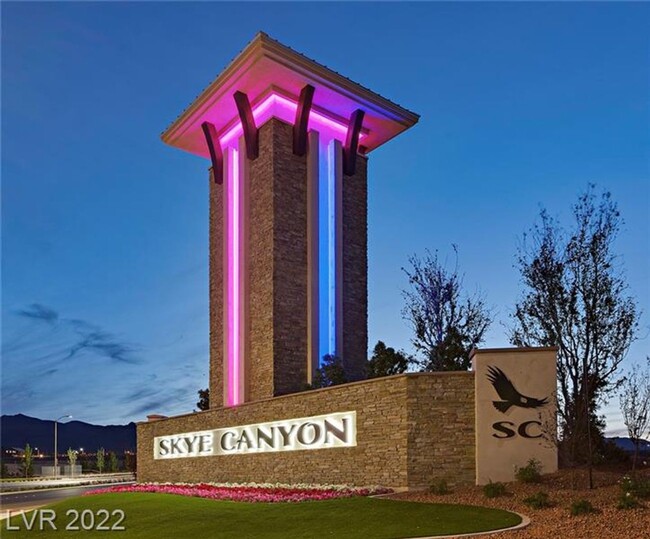 Building Photo - Skye Canyon Gated community 1 story, Front...