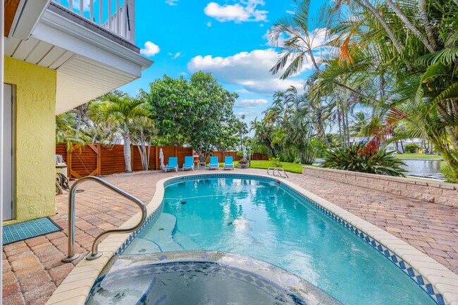 Building Photo - 491 Indian Creek Dr