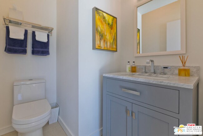 Building Photo - 3545 Ridgeview Cir S