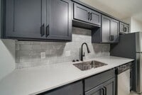 Building Photo - 4523 E 31st St