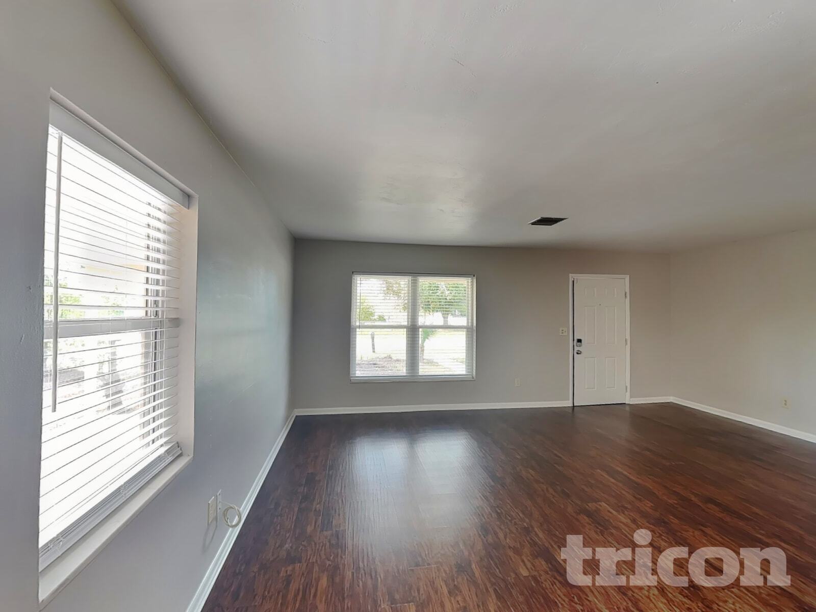 Building Photo - 1481 Falmouth Ave