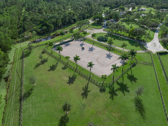 Building Photo - 13230 Running Water Rd