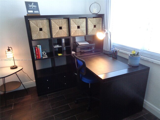 Building Photo - 2501 S Ocean Dr