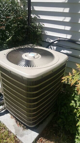 Building Photo - 3837 Morrow St