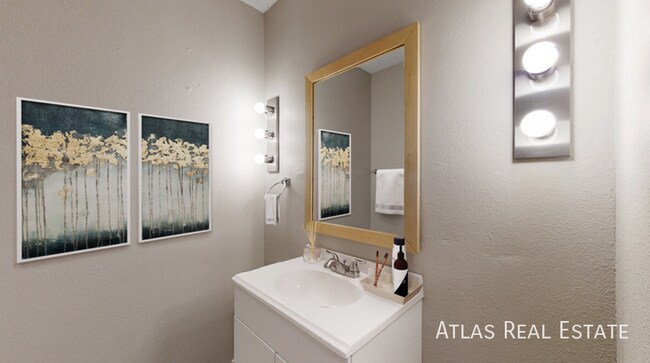 Building Photo - 7155-103 N Raleigh Street-103