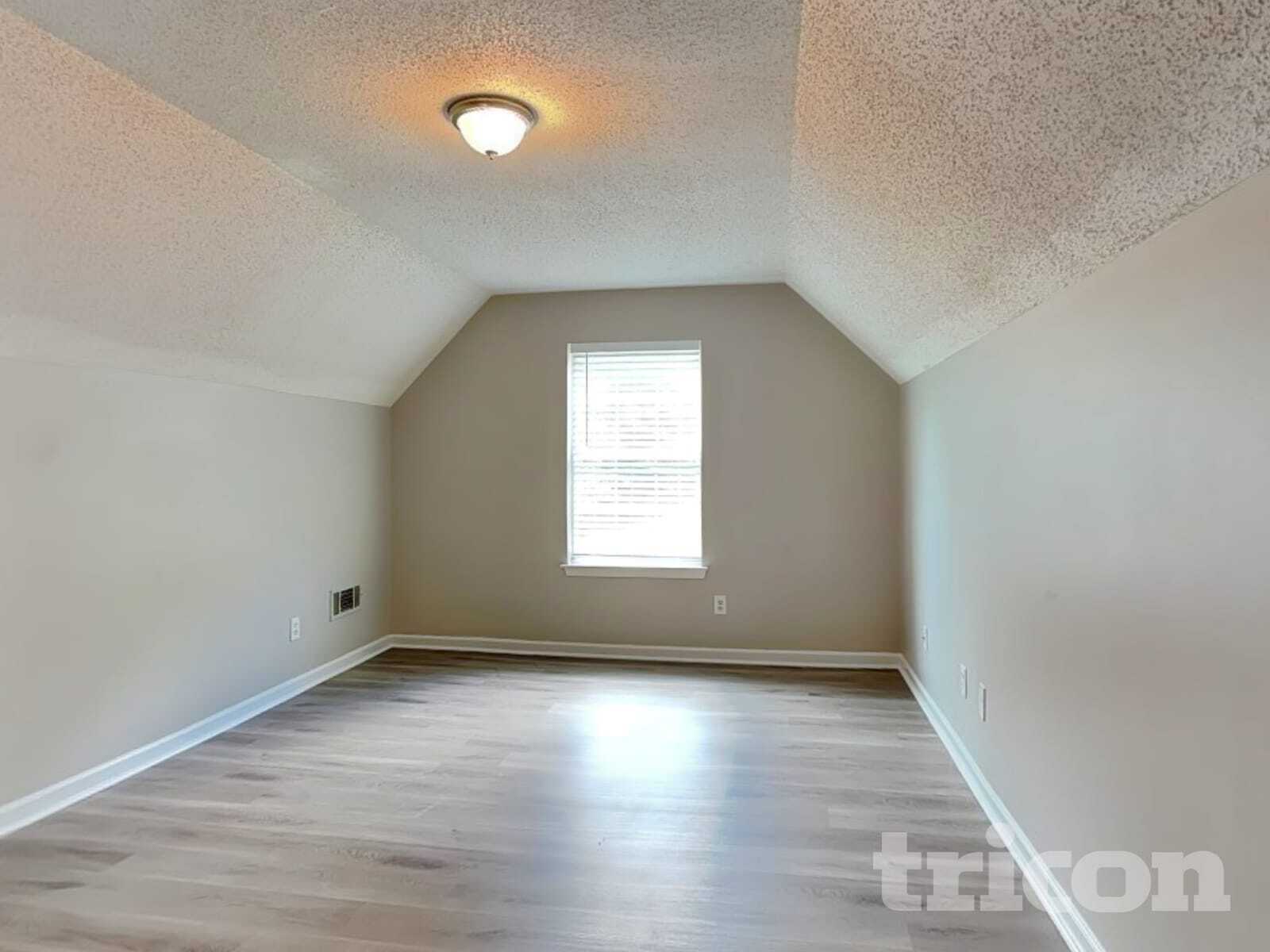 Building Photo - 3596 Caseys Cove