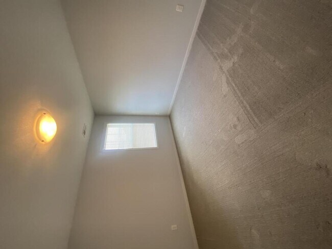 Building Photo - 21318 W 117th Terrace