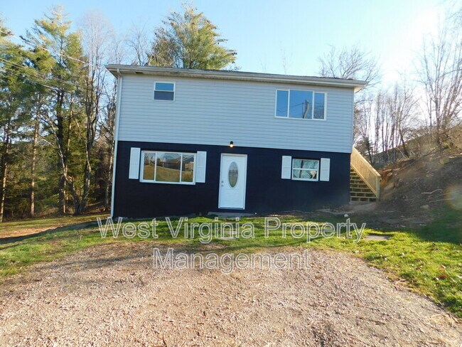 Building Photo - 98 Goodman Dr