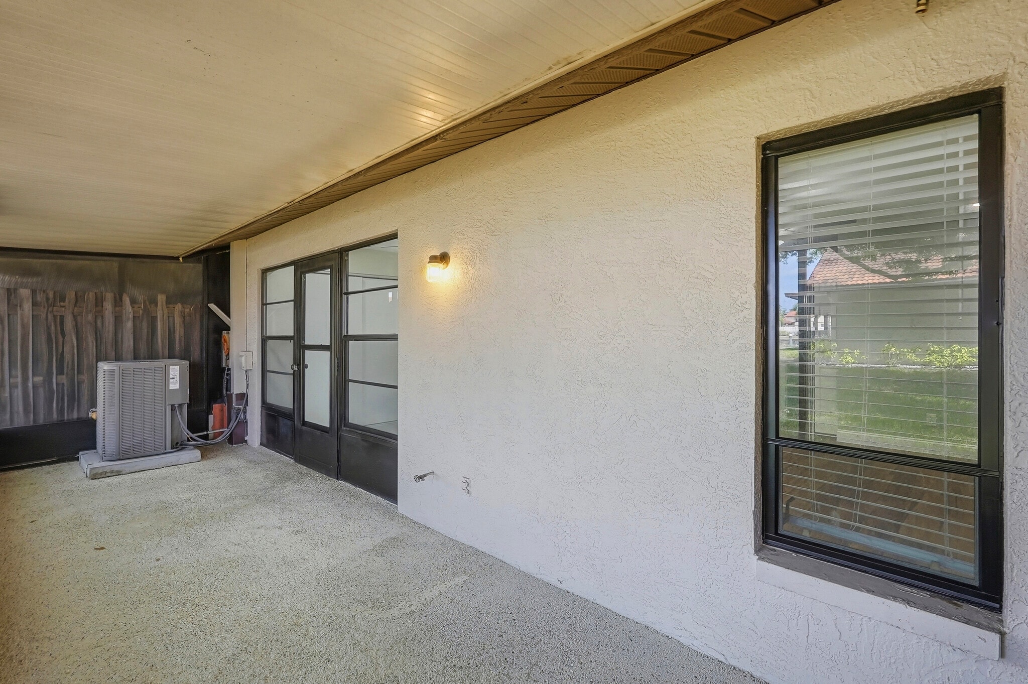 Building Photo - 7360 Ulmerton Rd