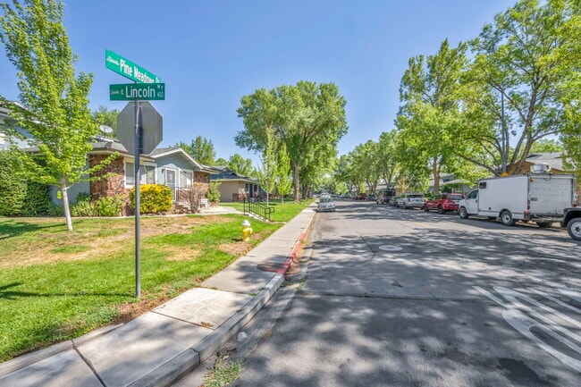 Building Photo - 612 Pine Meadows Dr