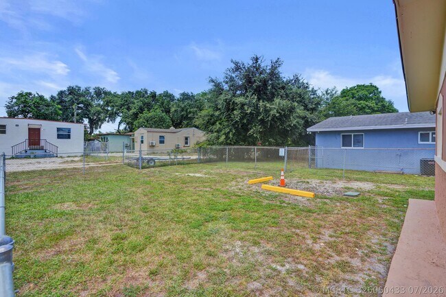 Building Photo - 2147 NW 100th St