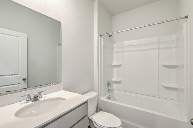 Building Photo - 124 Pontoria Dr