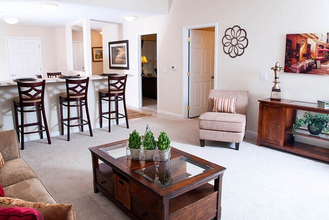 Open Floor Plans with Flexible Living Space - Redwood Elyria