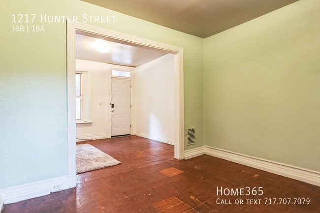 Building Photo - 1217 Hunter St