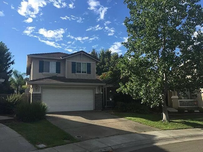 Primary Photo - 1800 Clayton Way