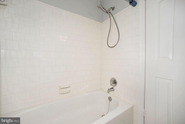 Building Photo - 10107 Galsworthy Pl