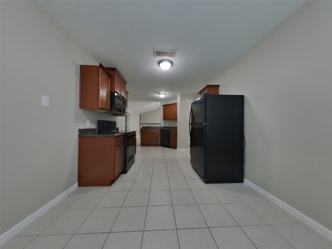 Building Photo - 424 Palomino Stand Dr