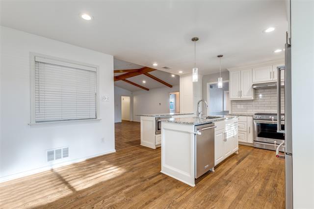 Building Photo - 6201 Worth St