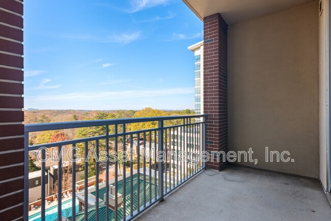 Building Photo - 1820 Peachtree St NW