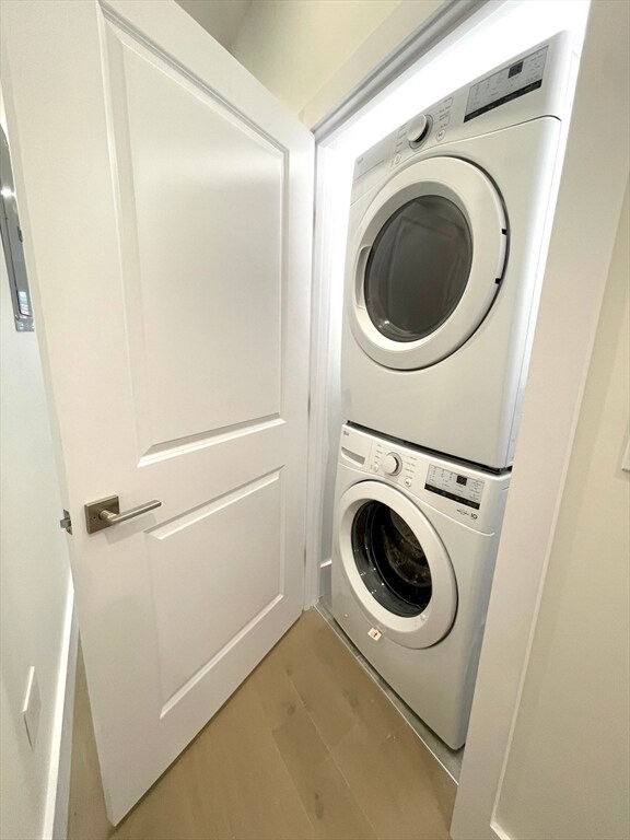 Building Photo - 16 Delle Ave