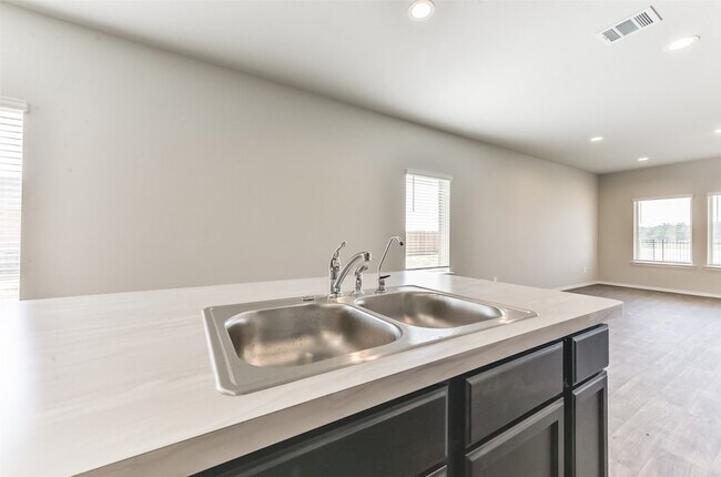 Building Photo - 16524 Cascading Pnes Ct