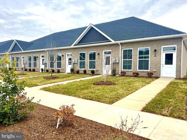 Building Photo - 68 LOCKWOOD Dr