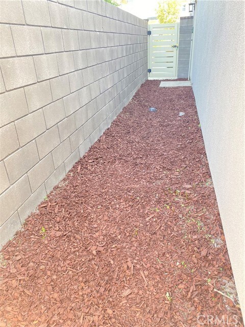 Building Photo - 57 Alienta Ln