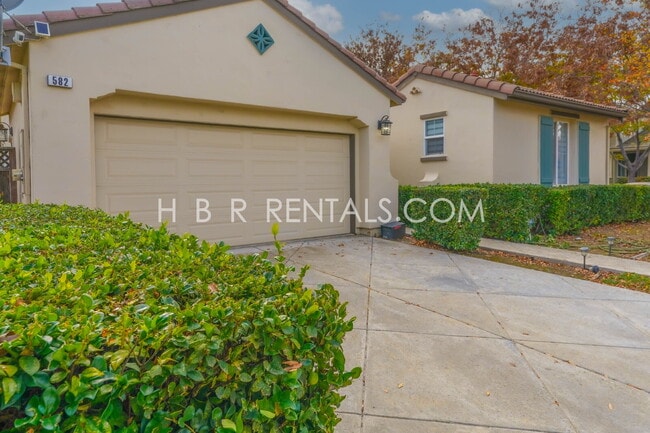 Building Photo - Wicklund Village: Charming 4-Bed Single Story Home in Mountain House Spacious Corner Lot