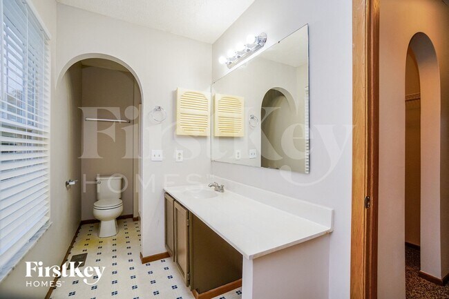 Building Photo - 212 Strathsprey Dr