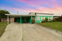 Building Photo - 2125 Smathers Cir S