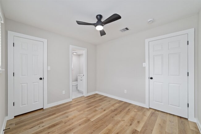 Building Photo - 7706 Deadwood Dr