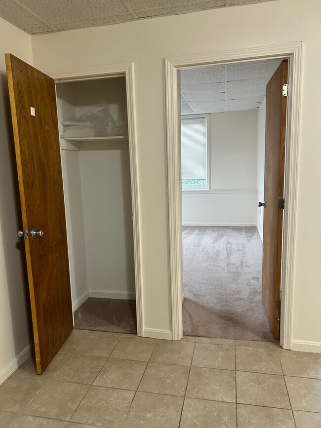 Interior Photo - Silver Towers