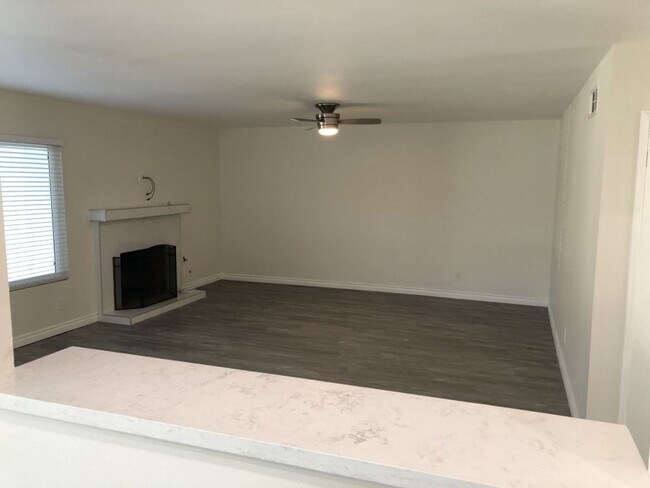 Building Photo - 1930 E Kirkwood Ave