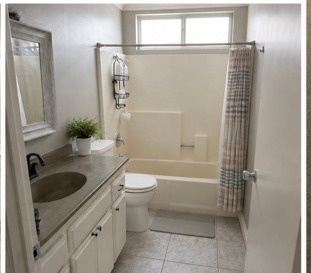 Building Photo - 8070 Haven View Dr
