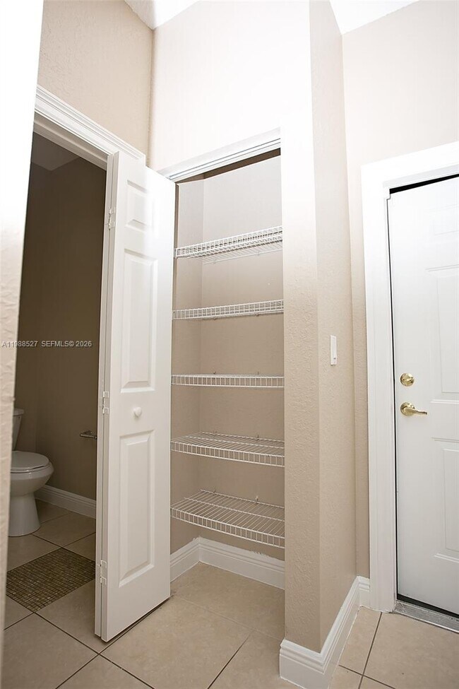 Building Photo - 2409 SW 99th Way