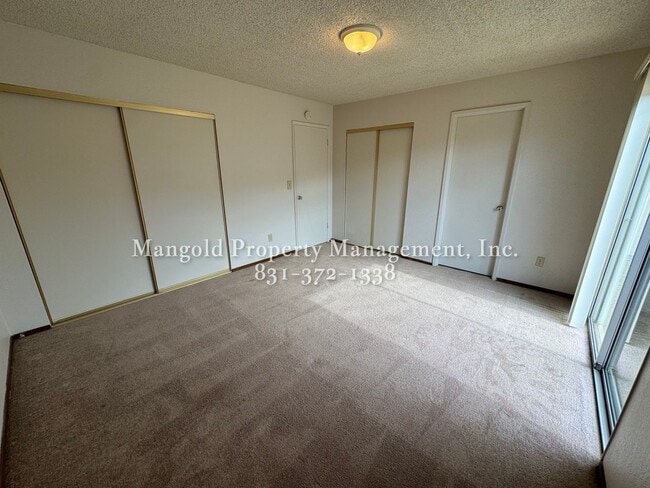 Building Photo - Remodeled 4BR Home with Bonus Room, Fireplace, Yard & 2-Car Garage