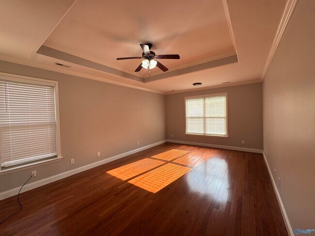 Building Photo - 117 Christy Dr