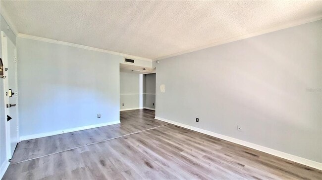 Building Photo - 345 Wymore Rd