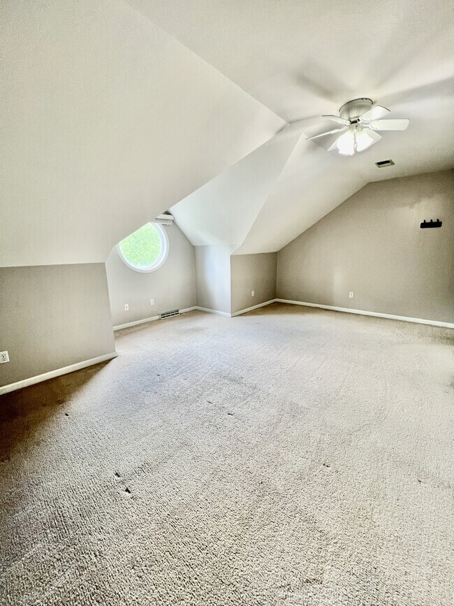 Building Photo - 171 Windwood Dr