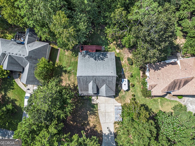 Building Photo - 4079 Essex Dr