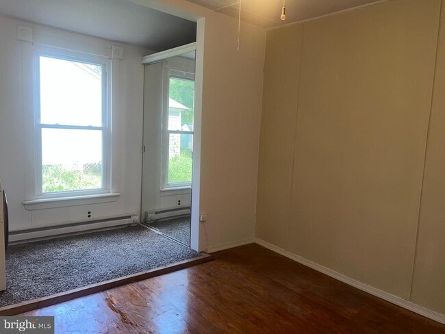 Building Photo - 1 Punte Ln