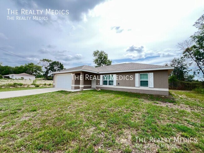 Building Photo - 12677 SE 104th Terrace