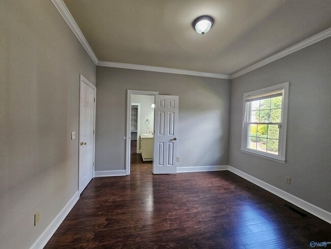 Building Photo - 102 Fred Atkinson Rd