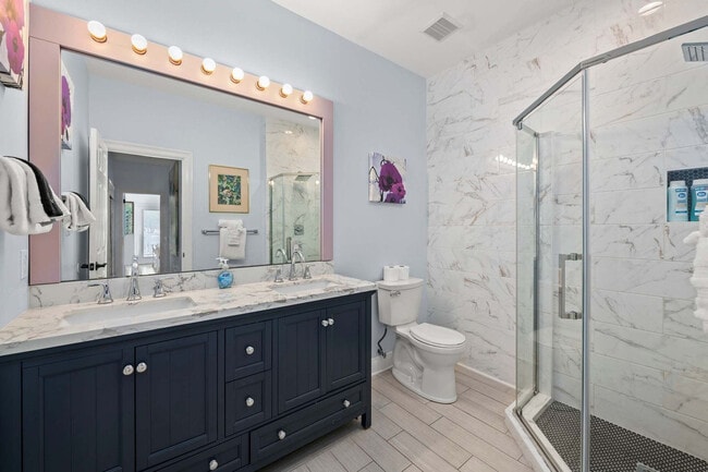 Building Photo - 4431 Luke Ave