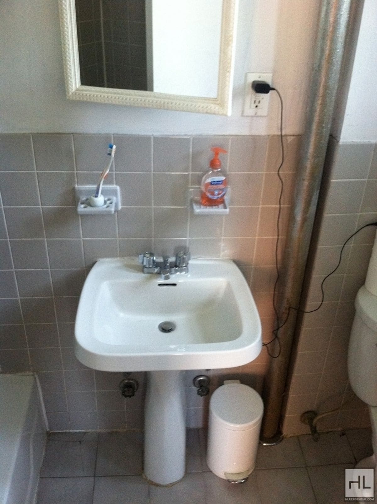 Building Photo - GREENE AVENUE / Bed-Stuy Studio