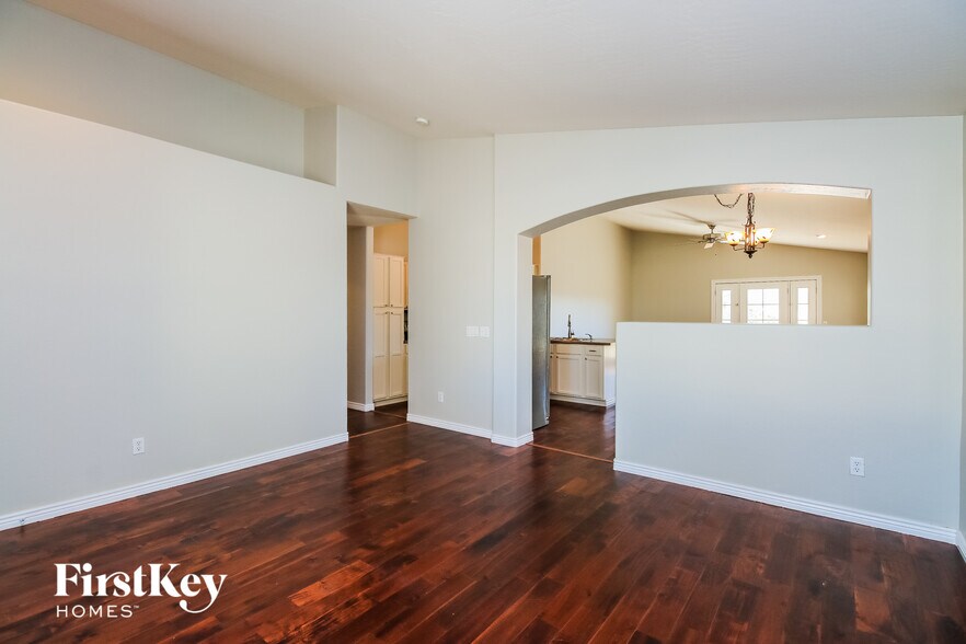 Building Photo - 2693 W Gold Mine Way